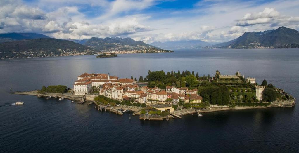 Isola Bella Apartments, Suite Stresa Eksteriør bilde